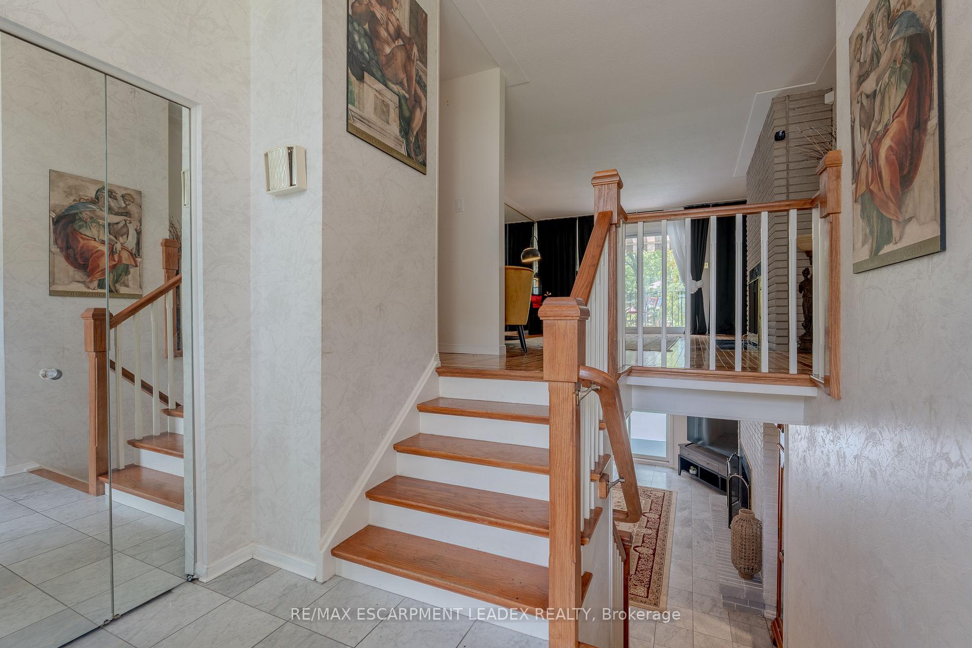 Photo 4 of 1129 Scenic Drive, Hamilton, Mountview — HOMEH