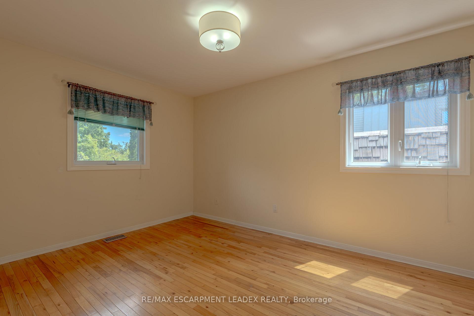 Photo 17 of 1129 Scenic Drive, Hamilton, Mountview — HOMEH