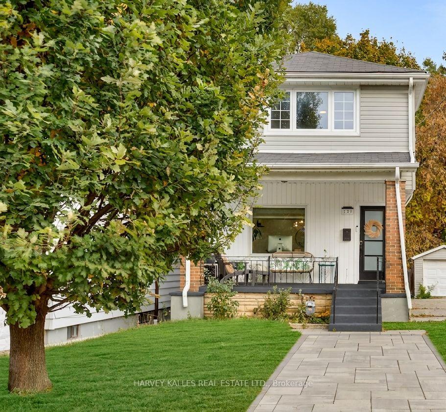 Photo 2 of 139 King Edward Avenue, Toronto, Woodbine-Lumsden — HOMEH