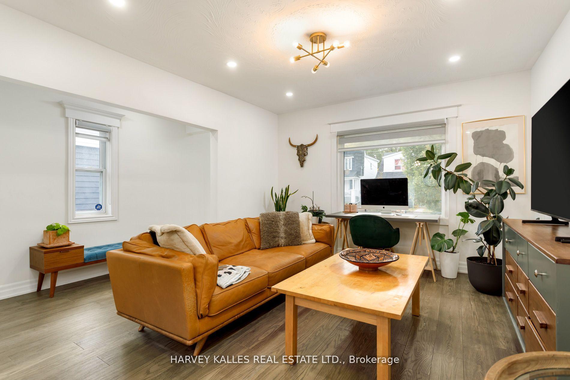 Photo 7 of 139 King Edward Avenue, Toronto, Woodbine-Lumsden — HOMEH