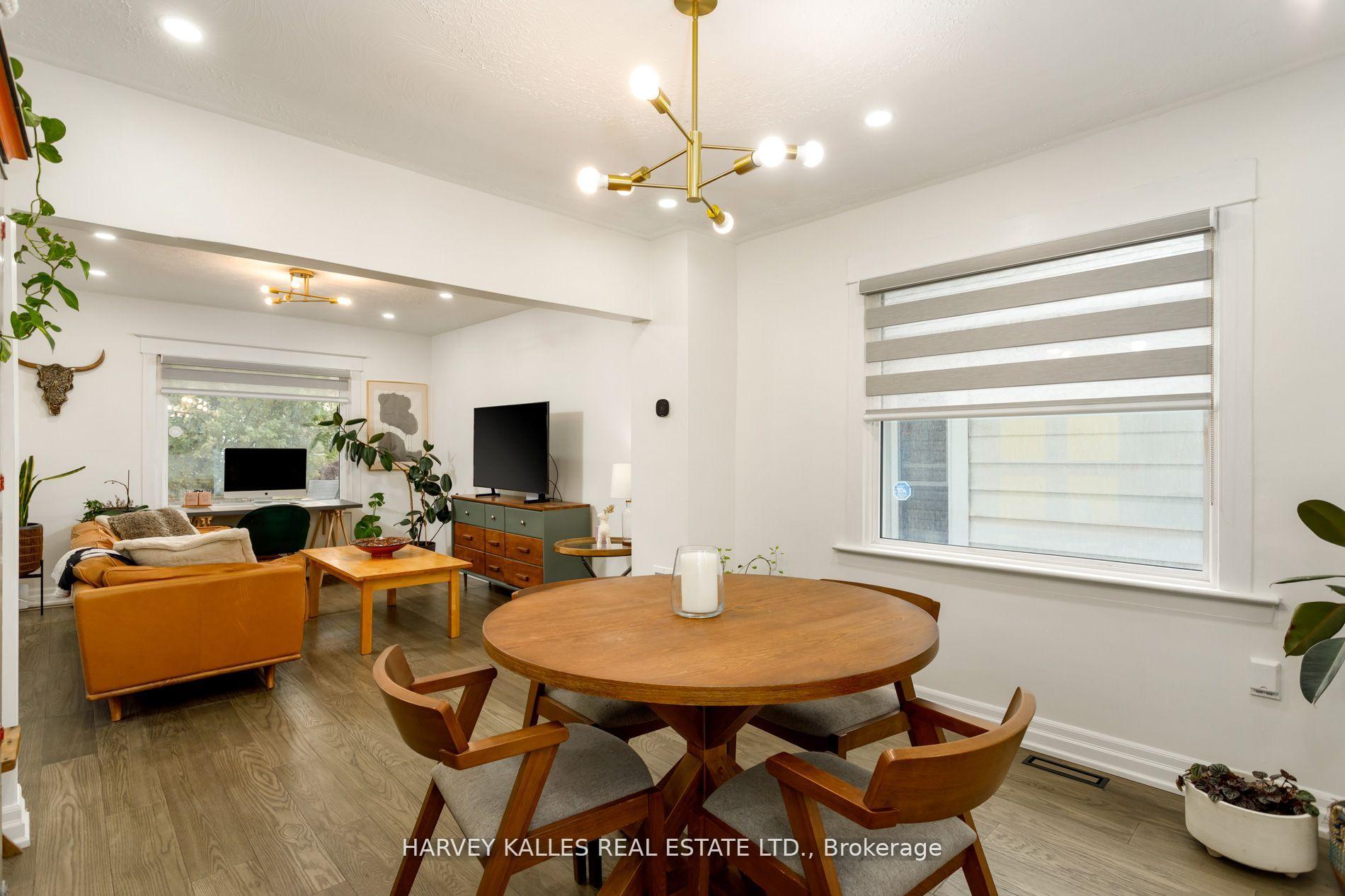 Photo 14 of 139 King Edward Avenue, Toronto, Woodbine-Lumsden — HOMEH