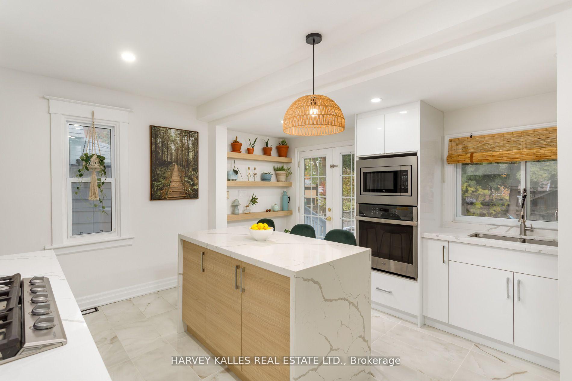 Photo 18 of 139 King Edward Avenue, Toronto, Woodbine-Lumsden — HOMEH
