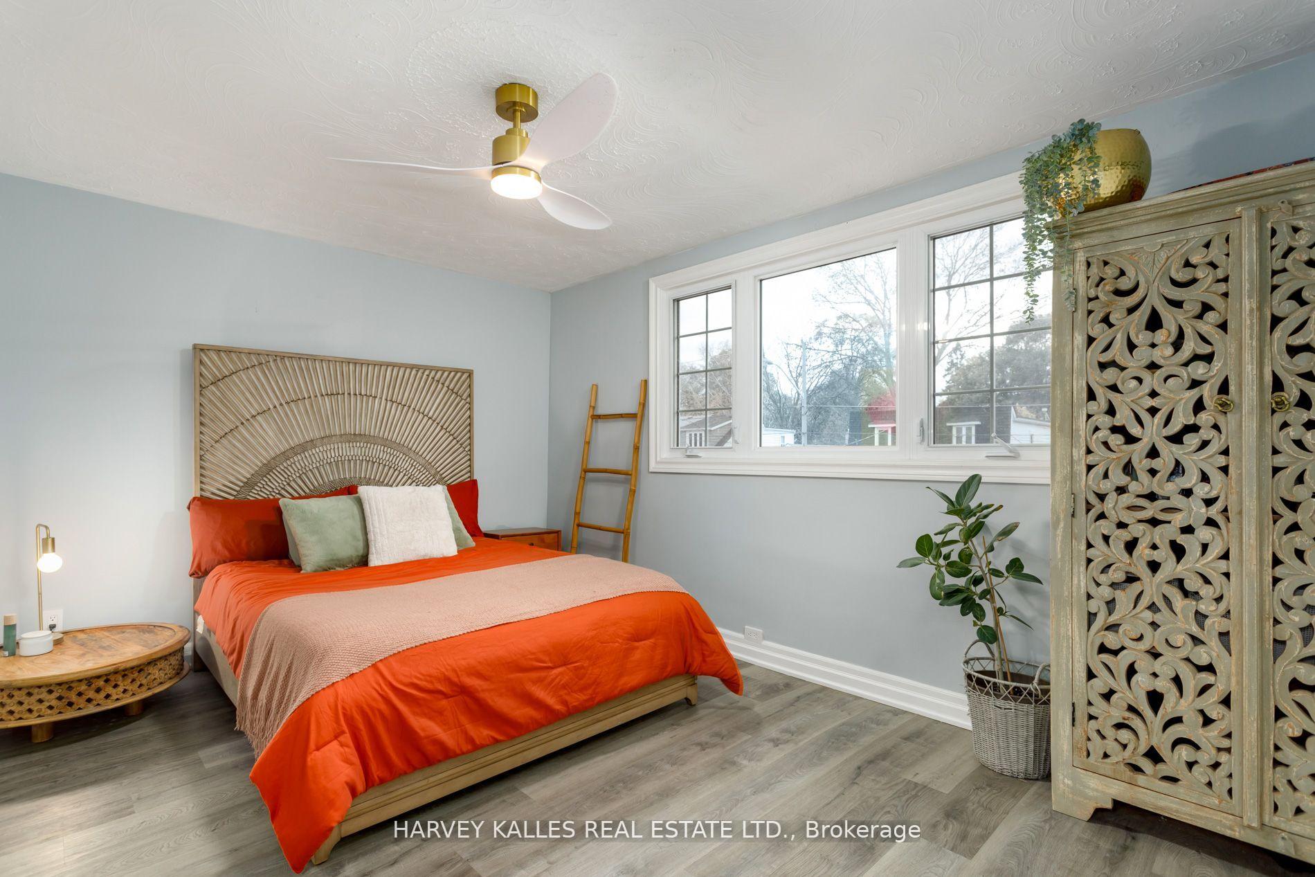 Photo 34 of 139 King Edward Avenue, Toronto, Woodbine-Lumsden — HOMEH