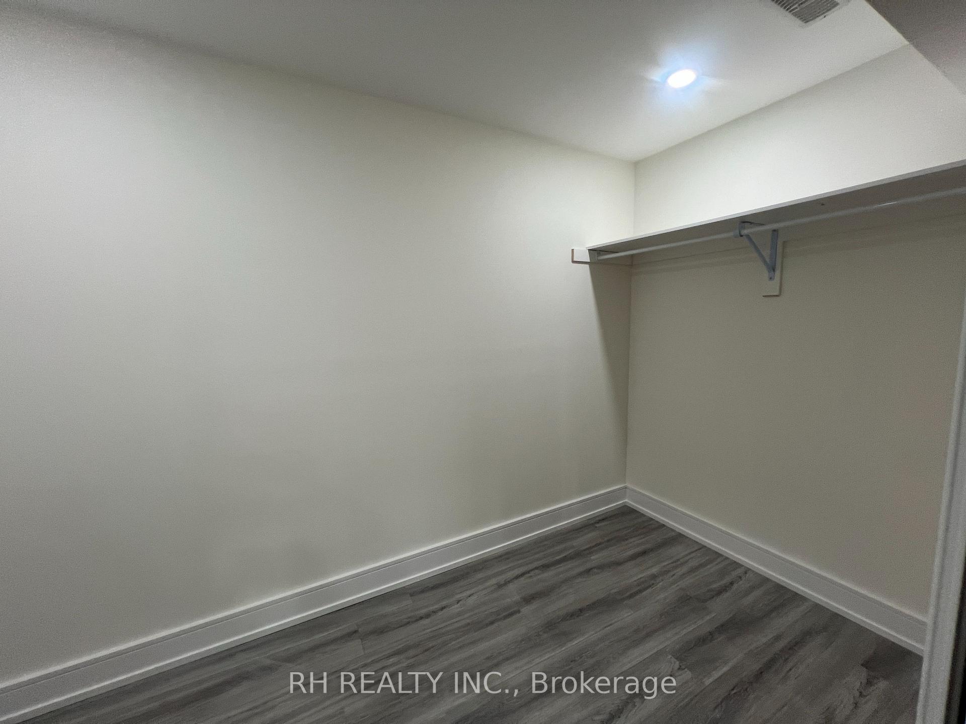 Photo 4 of Unit Basement, 17 Glenbrook Drive, Markham, Berczy — HOMEH