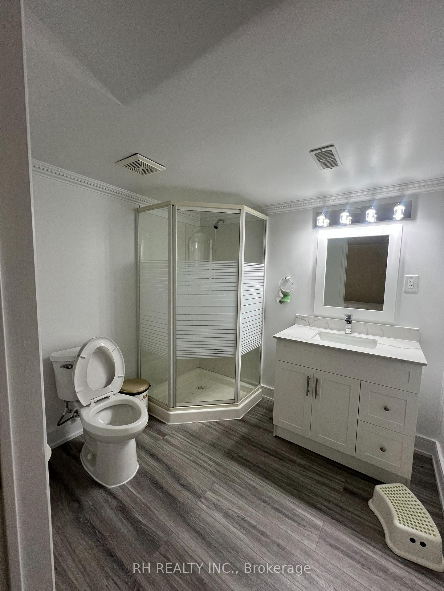 Photo 8 of Unit Basement, 17 Glenbrook Drive, Markham, Berczy — HOMEH
