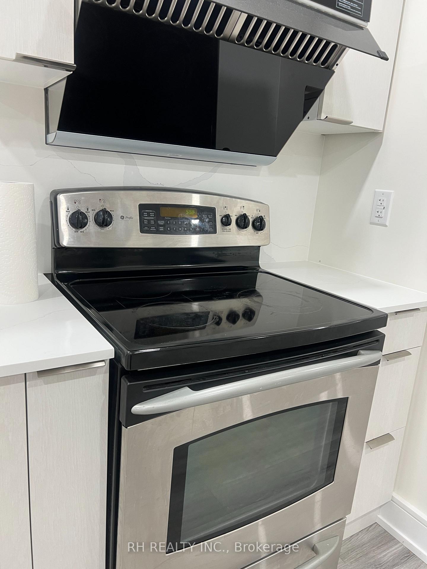 Photo 11 of Unit Basement, 17 Glenbrook Drive, Markham, Berczy — HOMEH
