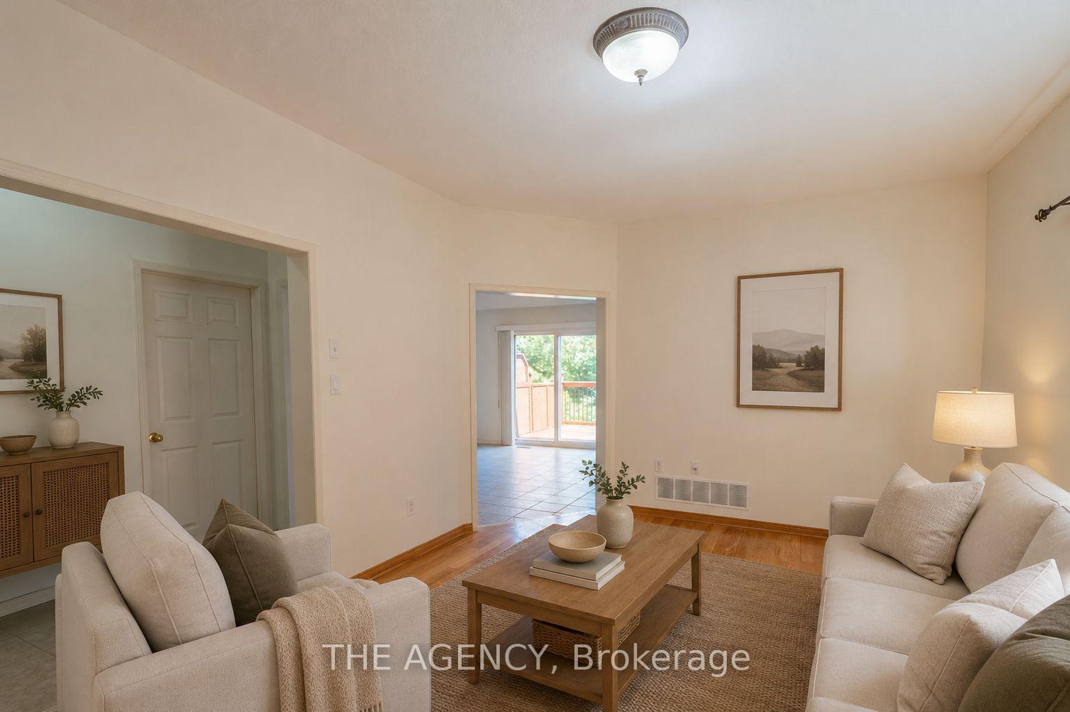 Photo 5 of Unit UPPER, 45 Silvervalley Drive, Caledon, Bolton North — HOMEH
