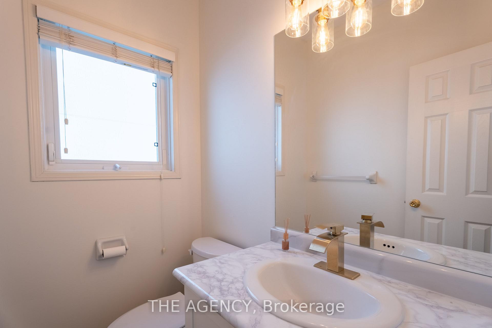 Photo 23 of Unit UPPER, 45 Silvervalley Drive, Caledon, Bolton North — HOMEH