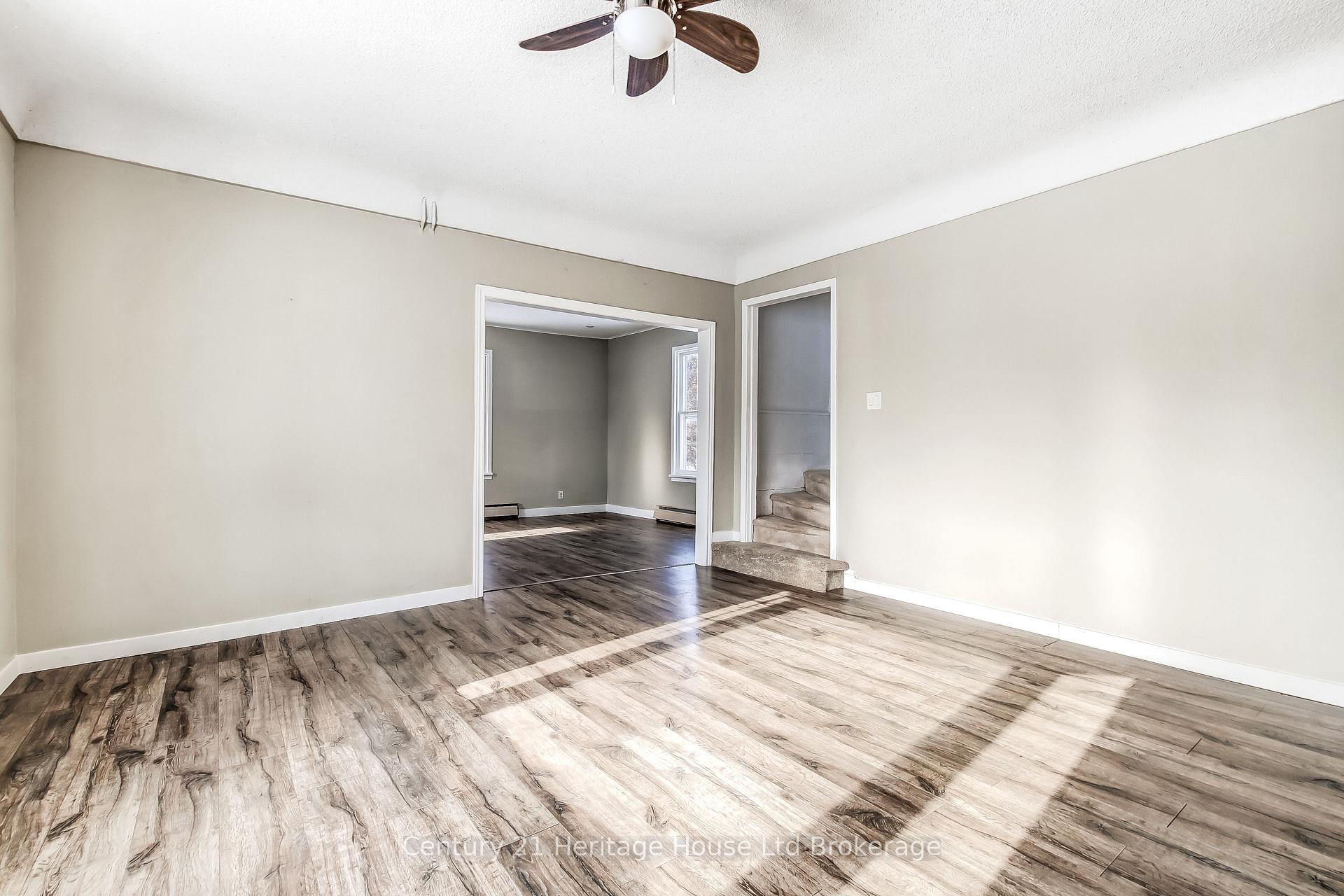 Photo 7 of 152 Charles Street E, Ingersoll, Ingersoll - South — HOMEH