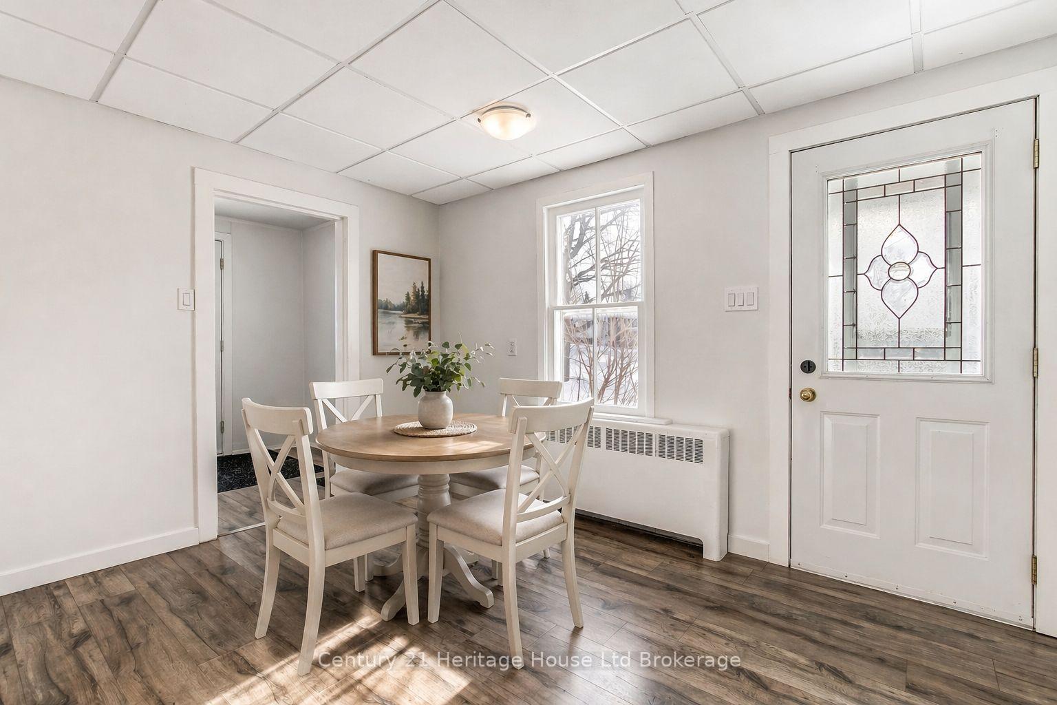 Photo 10 of 152 Charles Street E, Ingersoll, Ingersoll - South — HOMEH