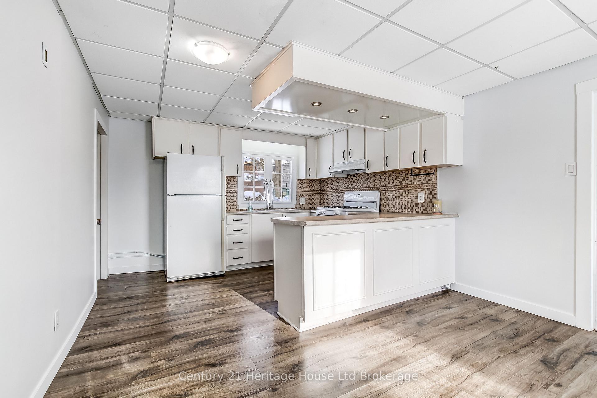 Photo 14 of 152 Charles Street E, Ingersoll, Ingersoll - South — HOMEH