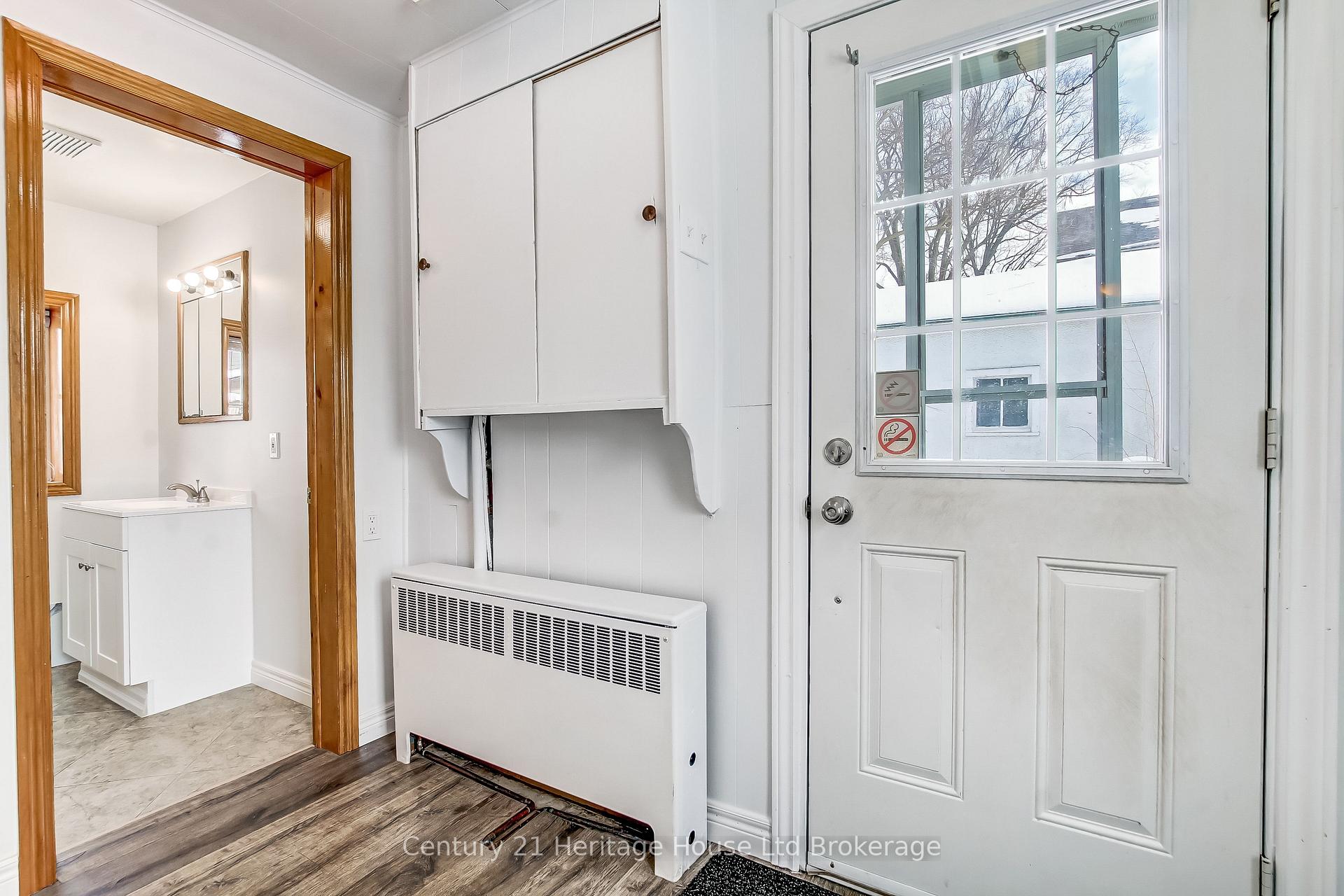 Photo 15 of 152 Charles Street E, Ingersoll, Ingersoll - South — HOMEH