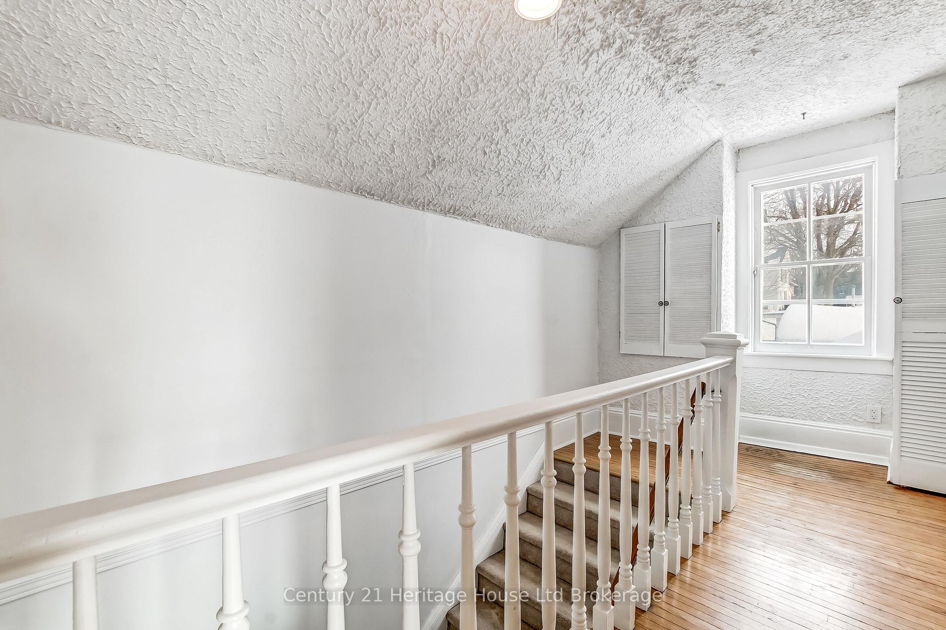 Photo 20 of 152 Charles Street E, Ingersoll, Ingersoll - South — HOMEH