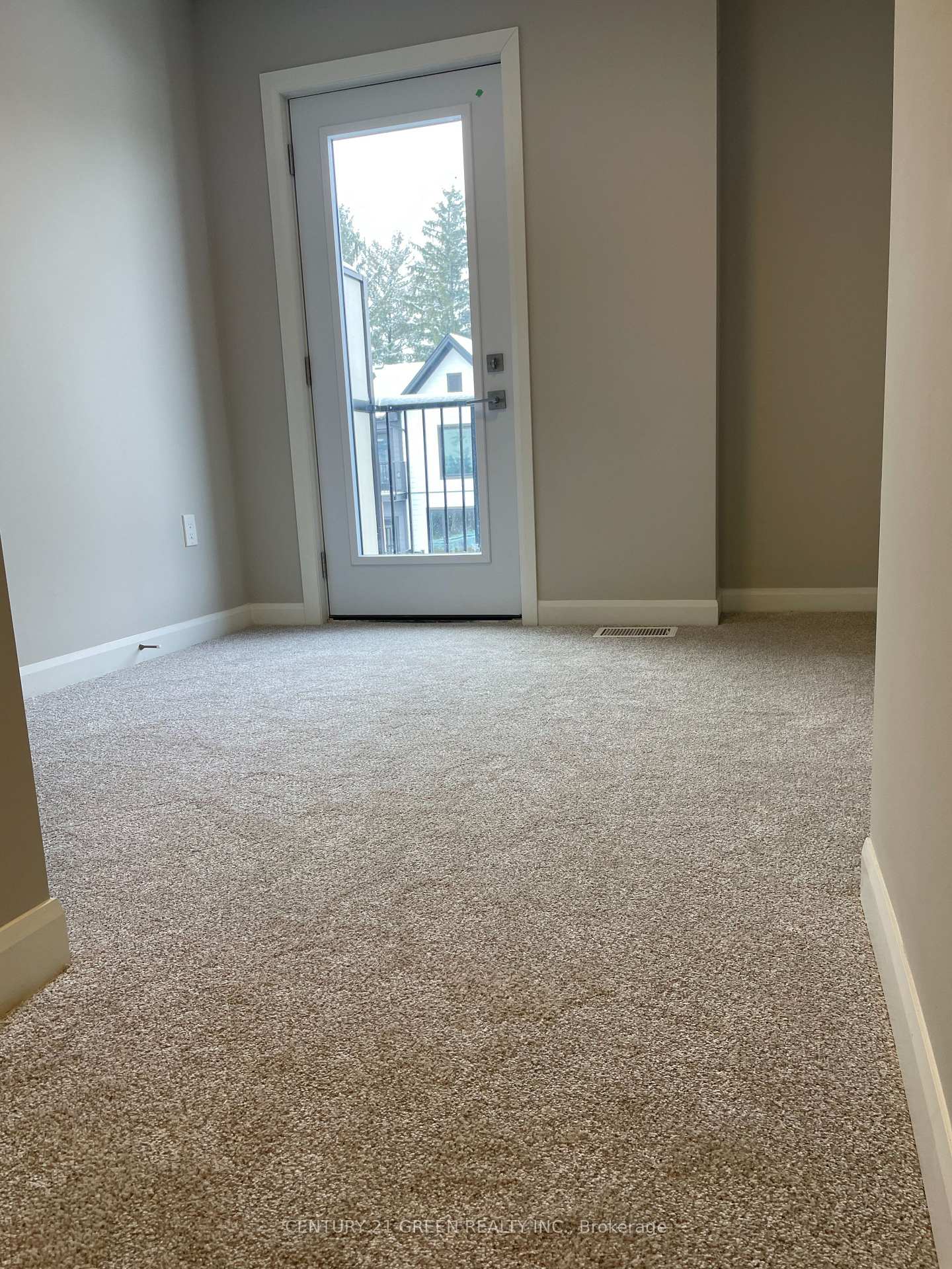 Photo 10 of Unit 219, 708 Woolwich Street, Guelph, Riverside Park — HOMEH