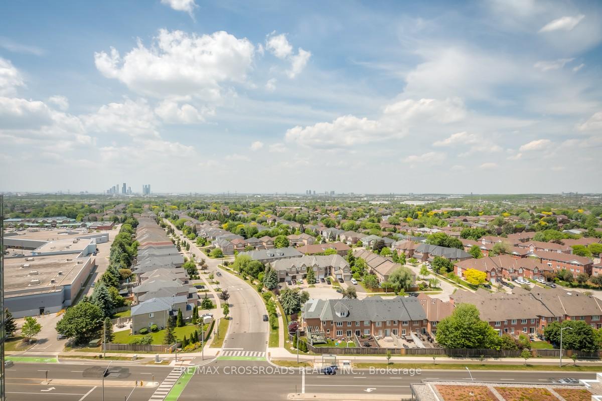Photo 14 of Unit LPH 06, 85 North Park Road, Vaughan, Beverley Glen — HOMEH