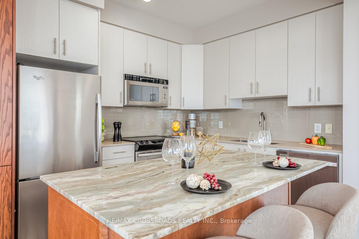 Photo 19 of Unit LPH 06, 85 North Park Road, Vaughan, Beverley Glen — HOMEH