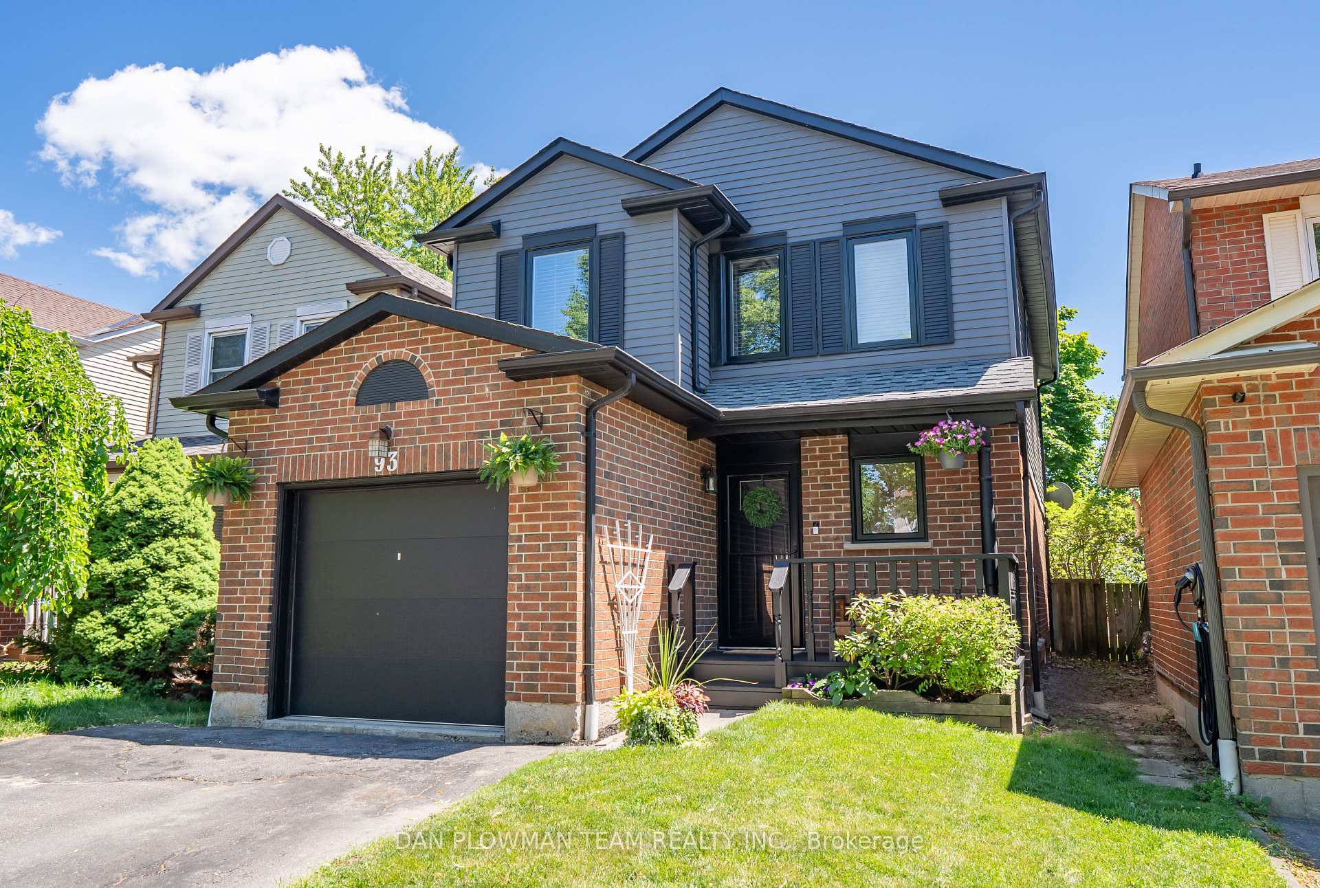 Photo 3 of 93 Kirby Crescent, Whitby, Blue Grass Meadows — HOMEH