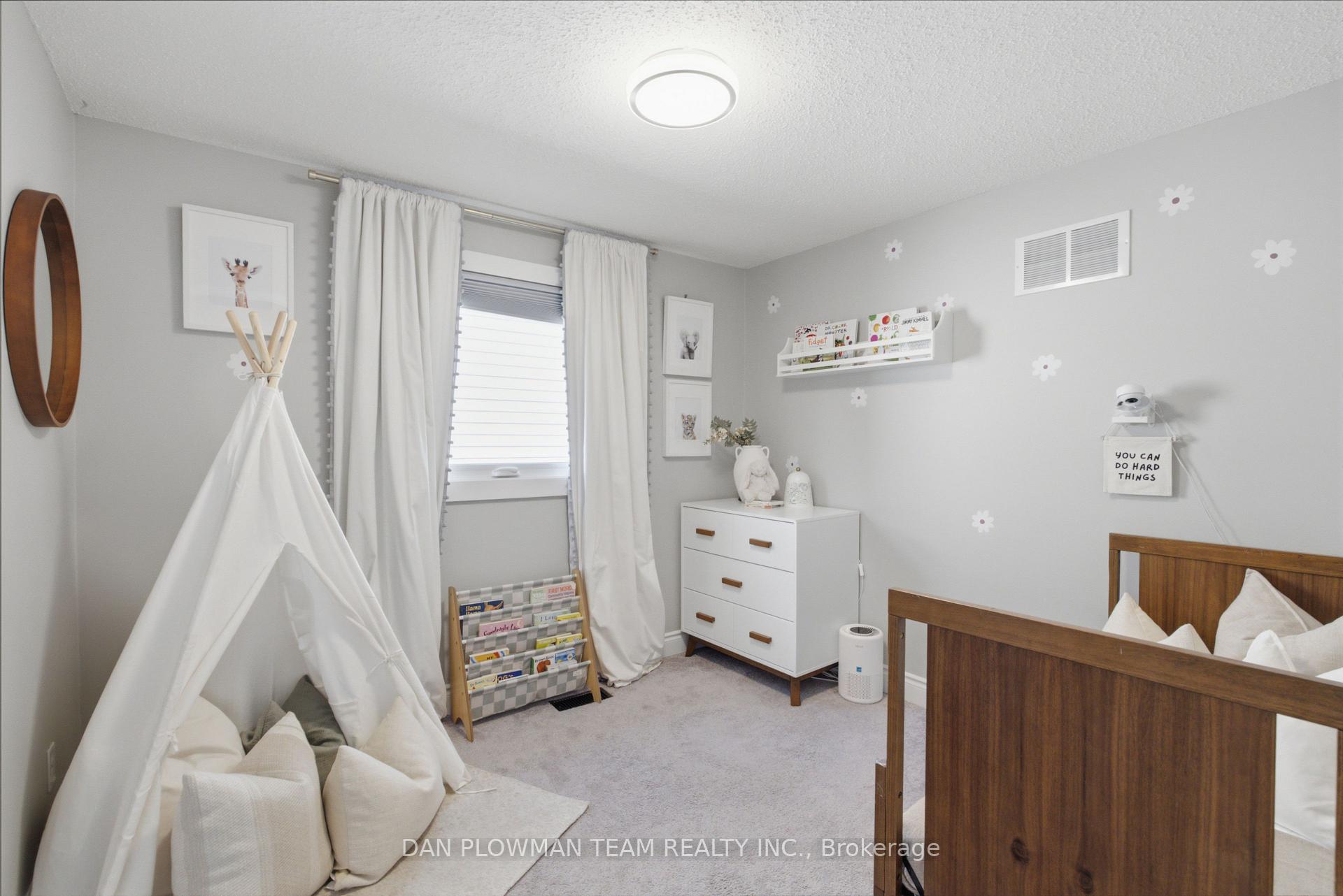 Photo 18 of 93 Kirby Crescent, Whitby, Blue Grass Meadows — HOMEH