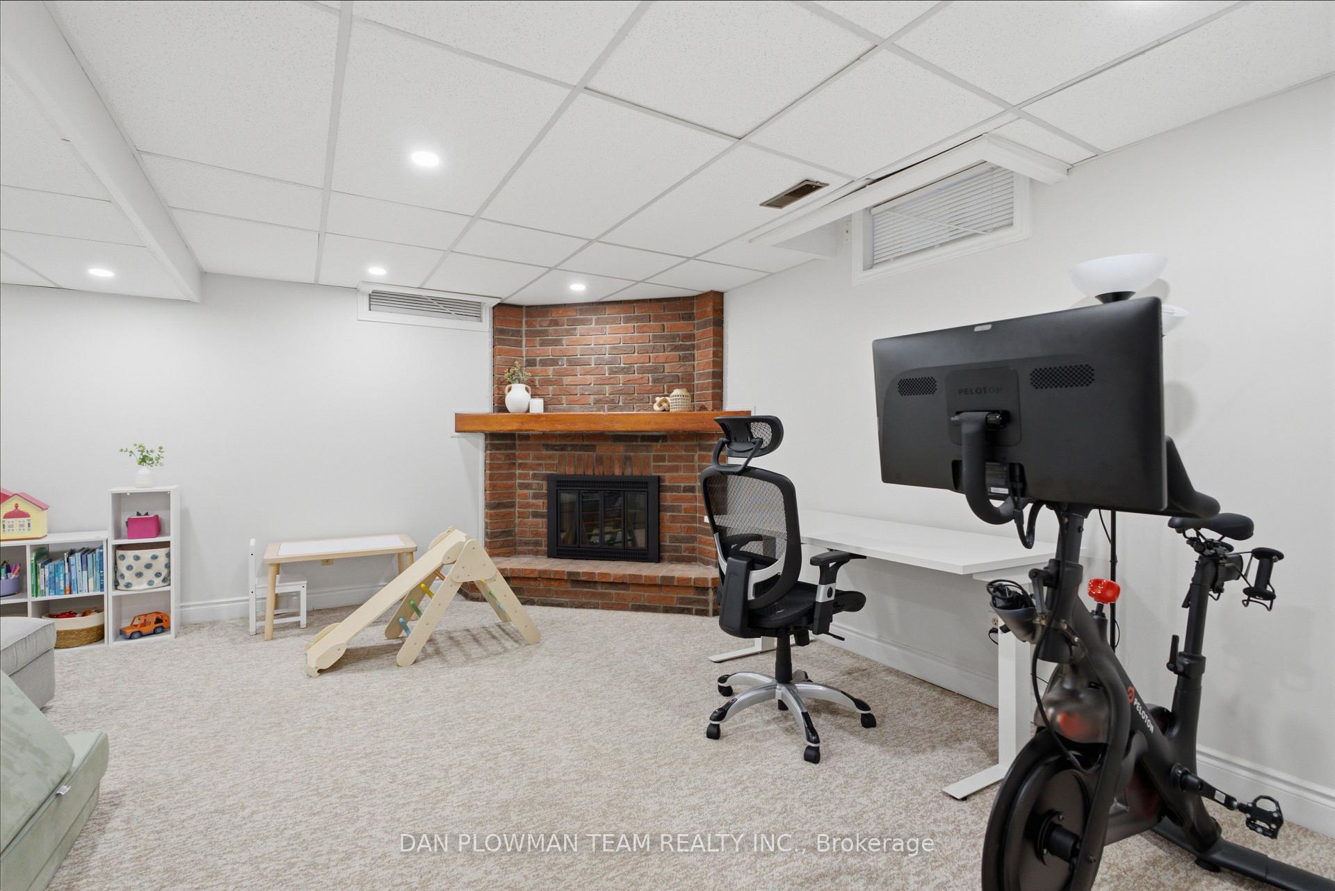 Photo 24 of 93 Kirby Crescent, Whitby, Blue Grass Meadows — HOMEH