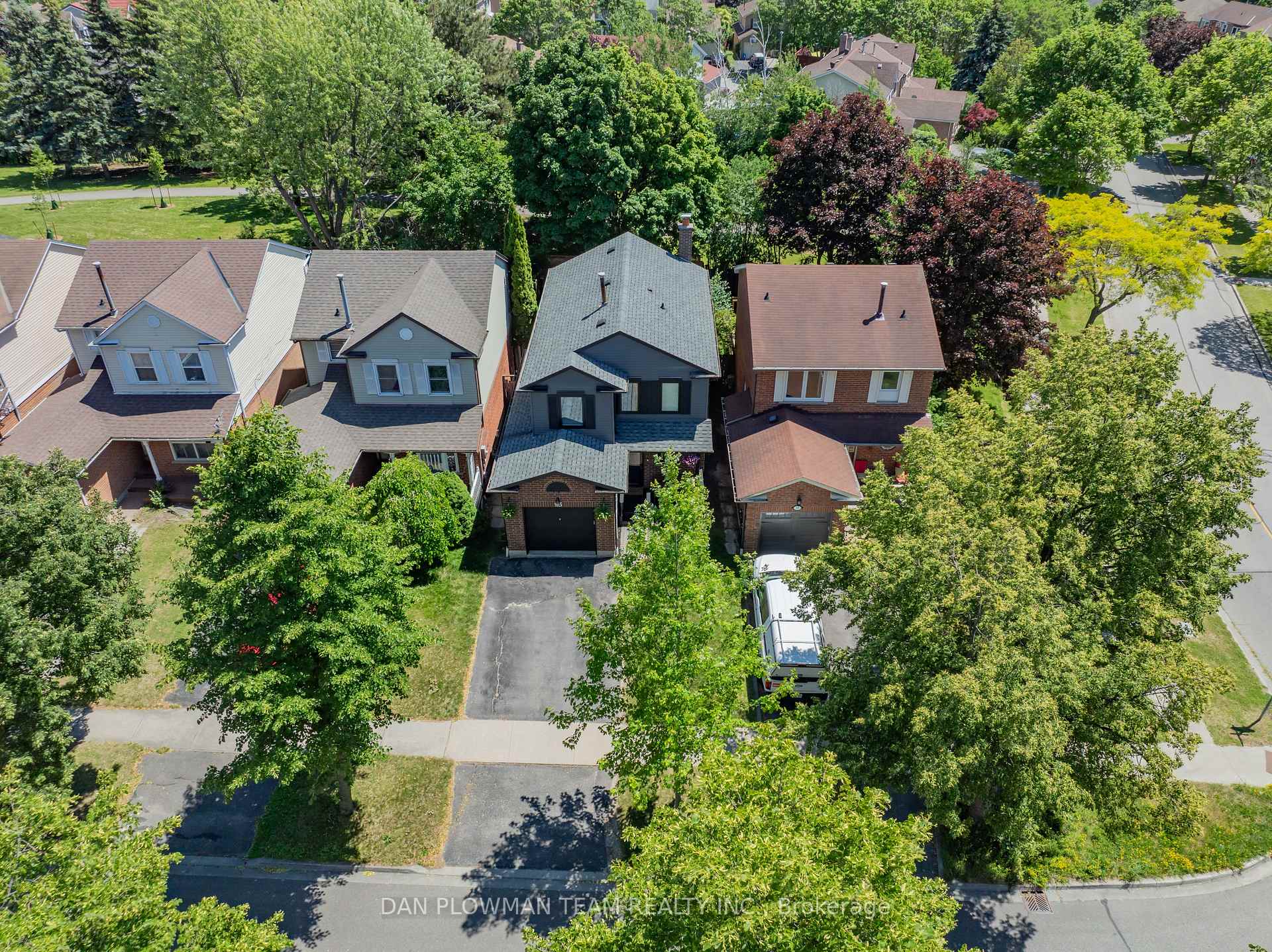 Photo 32 of 93 Kirby Crescent, Whitby, Blue Grass Meadows — HOMEH