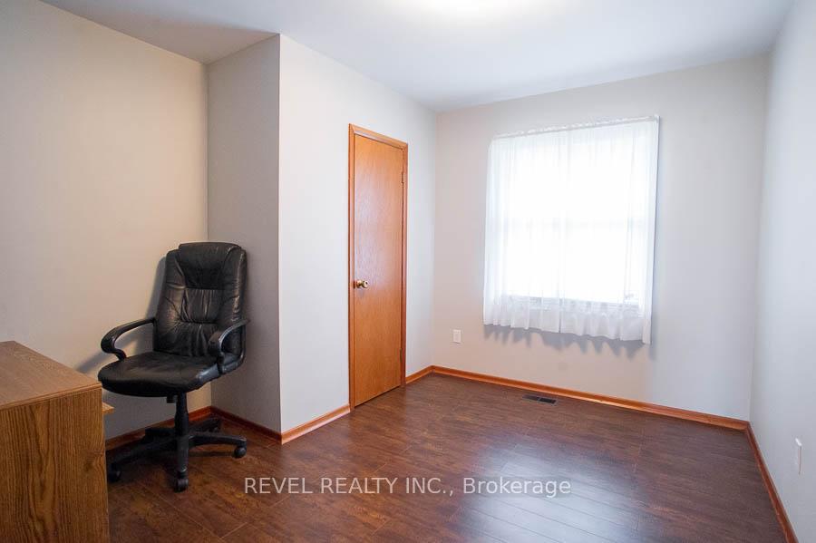 Photo 13 of 120 Henry Street, Brantford, Braneida Industrial Park — HOMEH