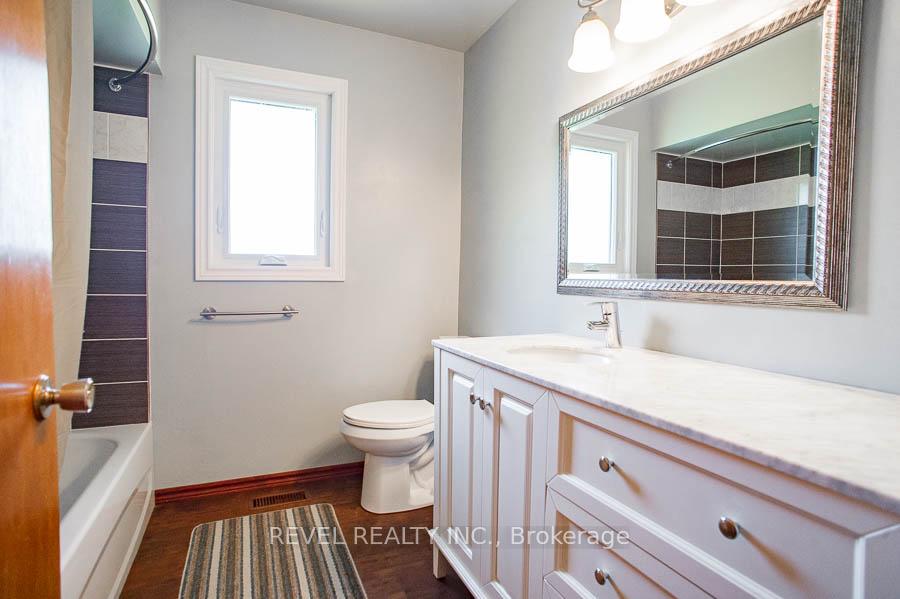 Photo 15 of 120 Henry Street, Brantford, Braneida Industrial Park — HOMEH