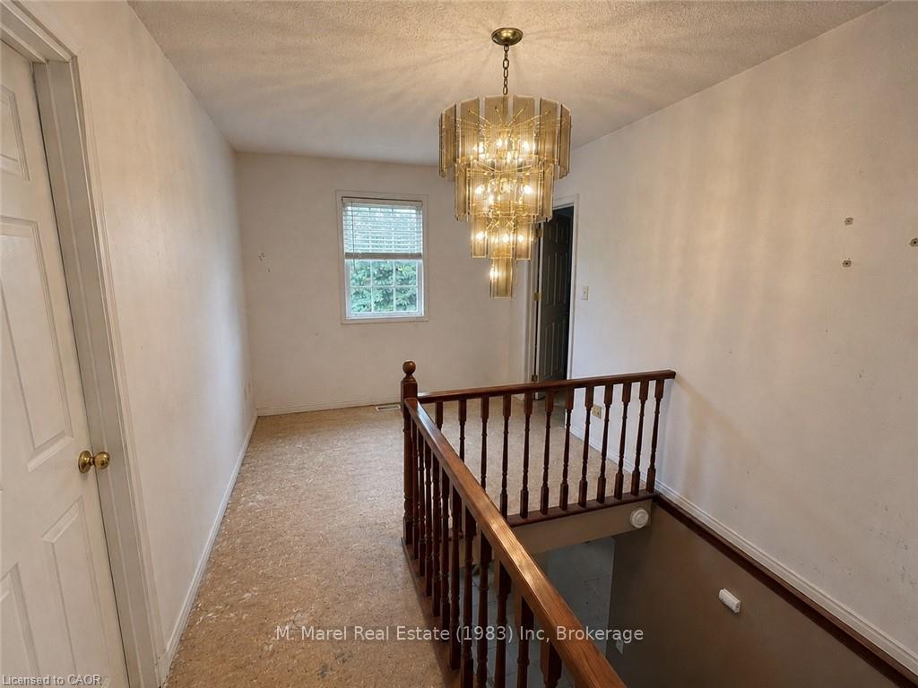 Photo 13 of 10 Jeanette Avenue, Grimsby, Grimsby Beach — HOMEH