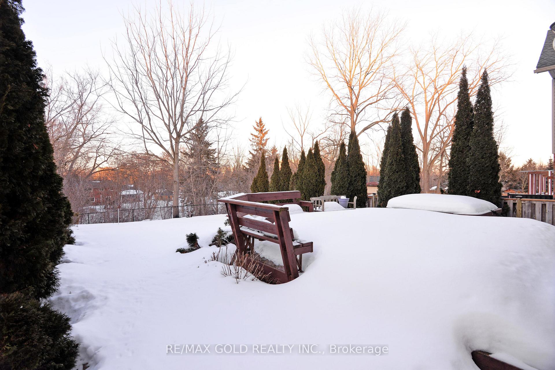 Photo 32 of 230 Doon Mills Drive, Kitchener, Pioneer Park — HOMEH
