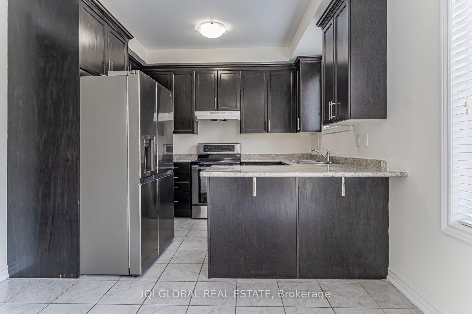 Photo 14 of 16 Zenida Road, Brampton, Northwest Brampton — HOMEH