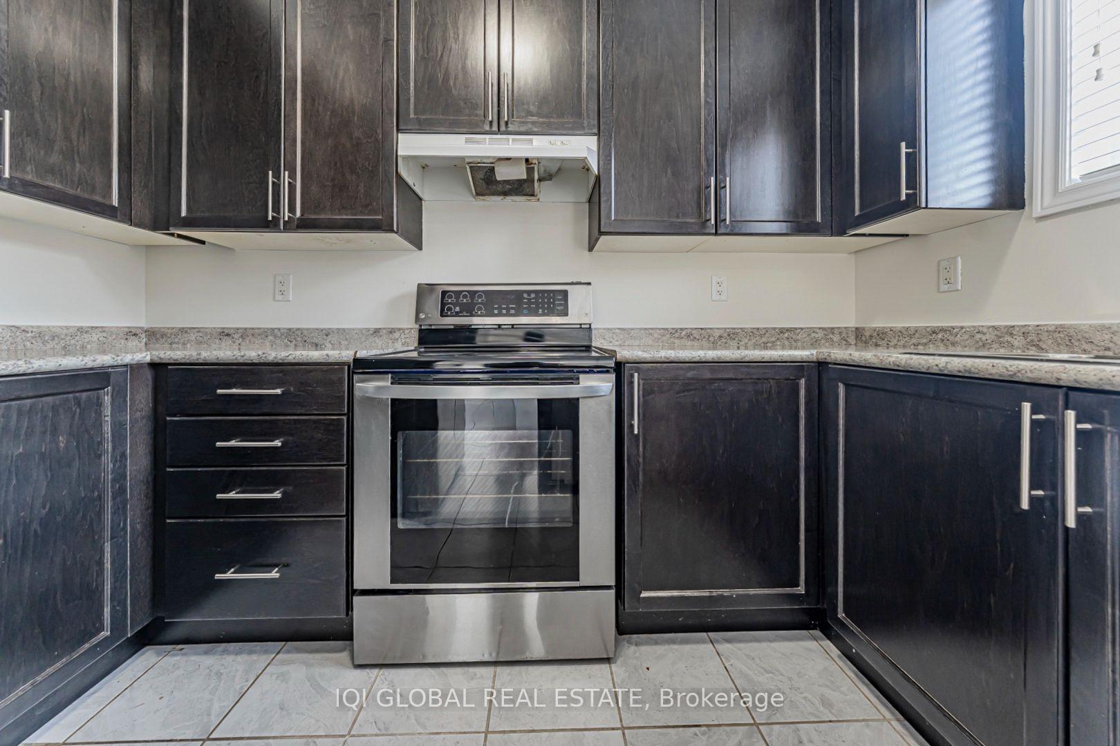 Photo 15 of 16 Zenida Road, Brampton, Northwest Brampton — HOMEH