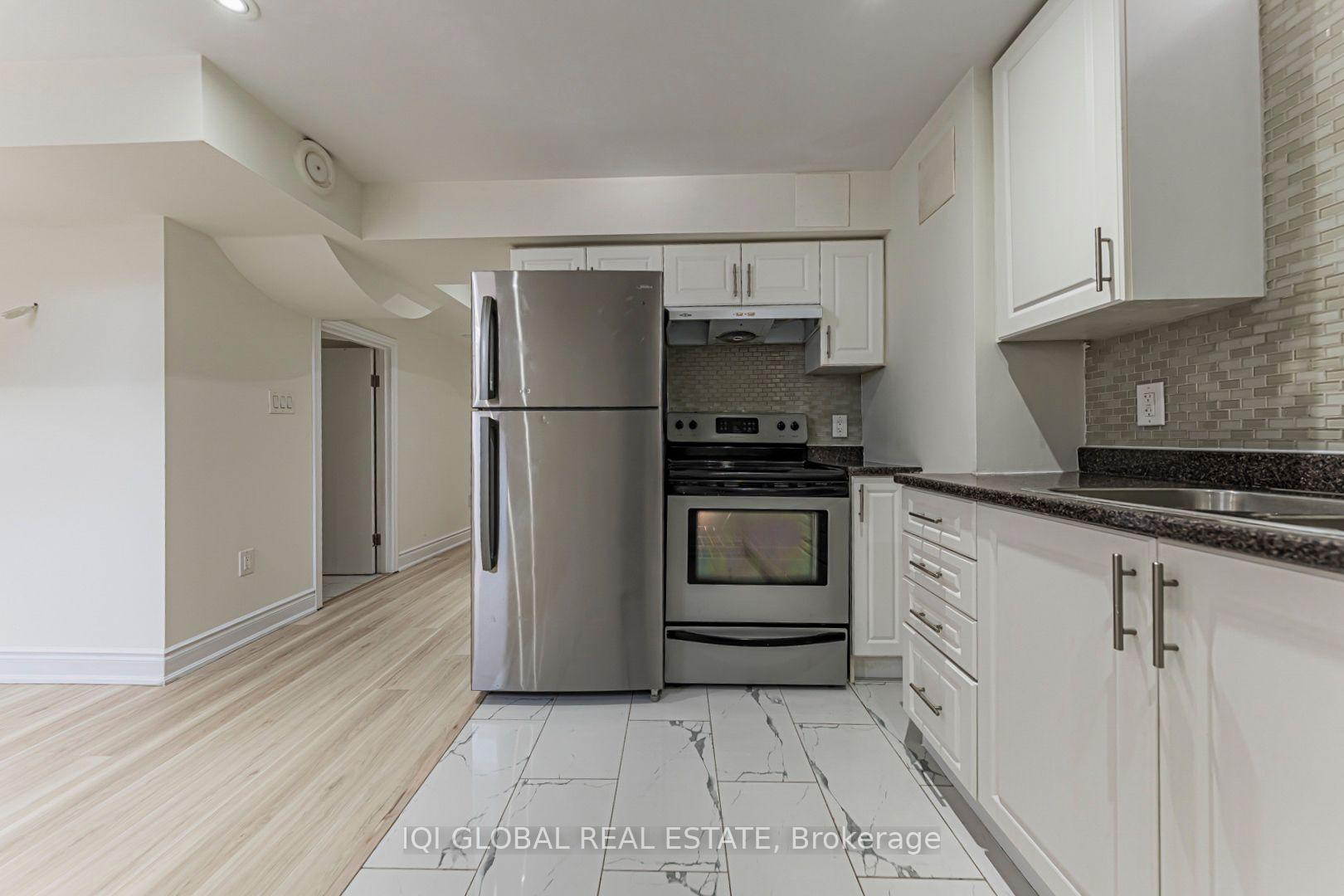 Photo 31 of 16 Zenida Road, Brampton, Northwest Brampton — HOMEH