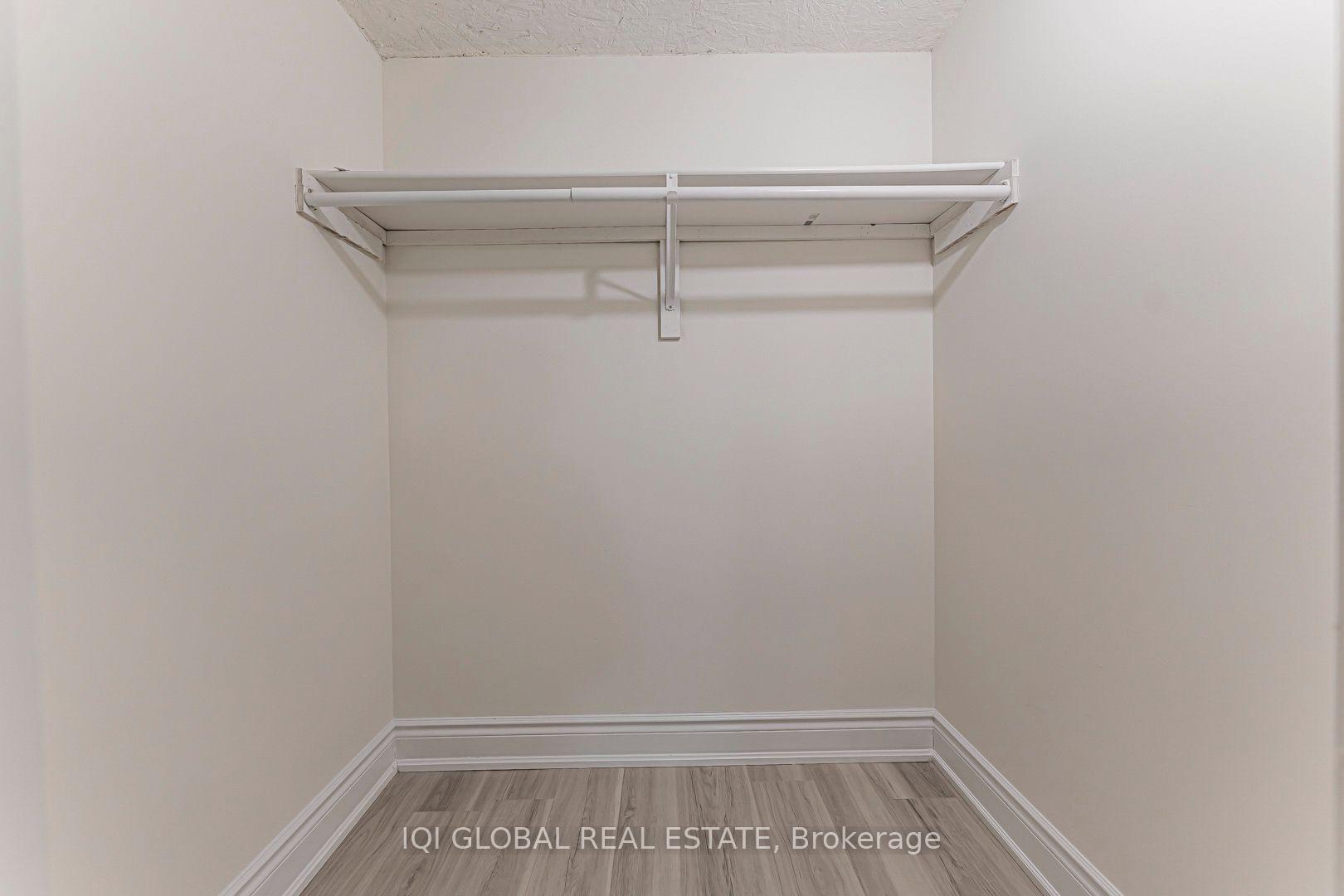 Photo 35 of 16 Zenida Road, Brampton, Northwest Brampton — HOMEH