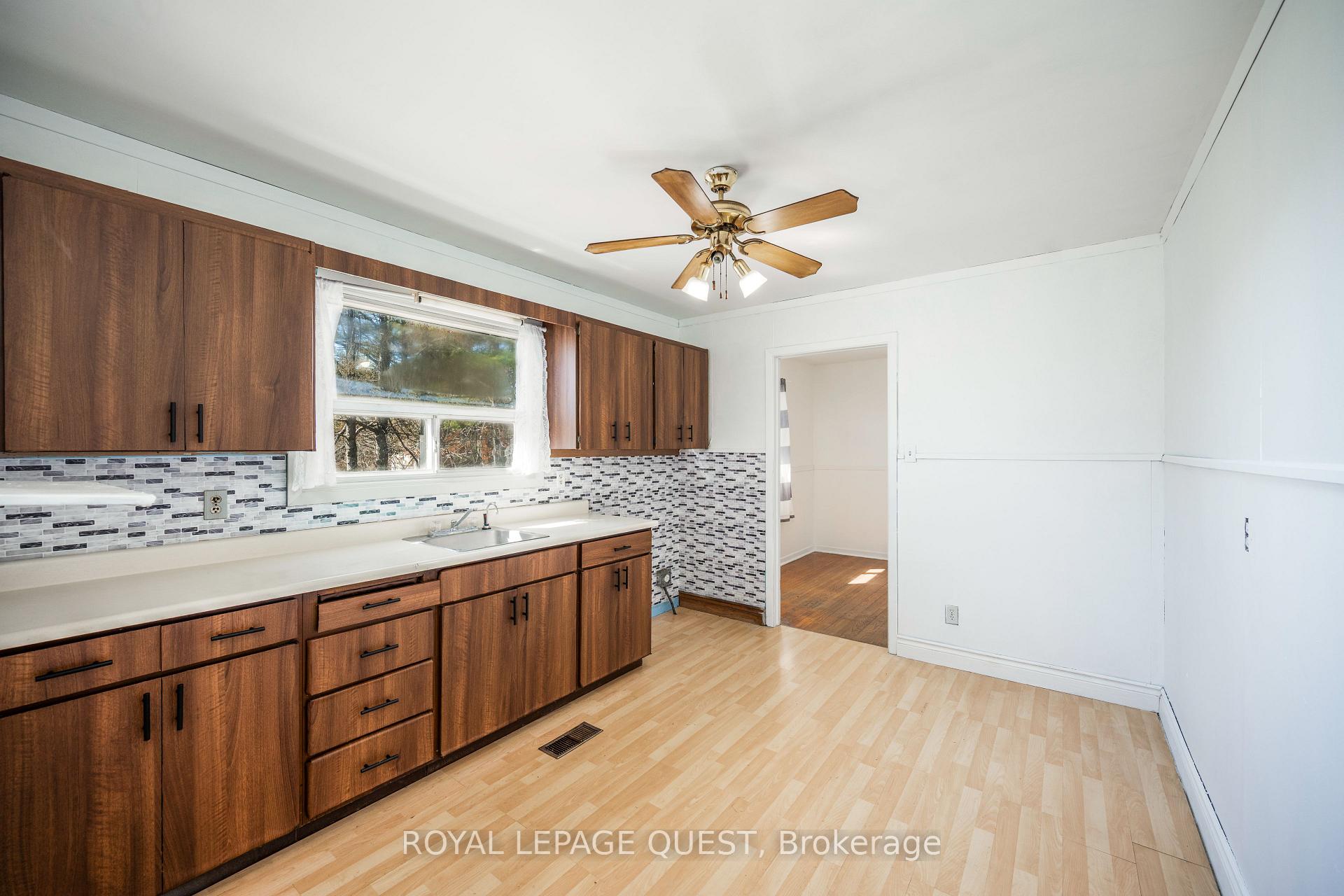 Photo 10 of 1860 B Thorah Concession 11, Brock, Beaverton — HOMEH
