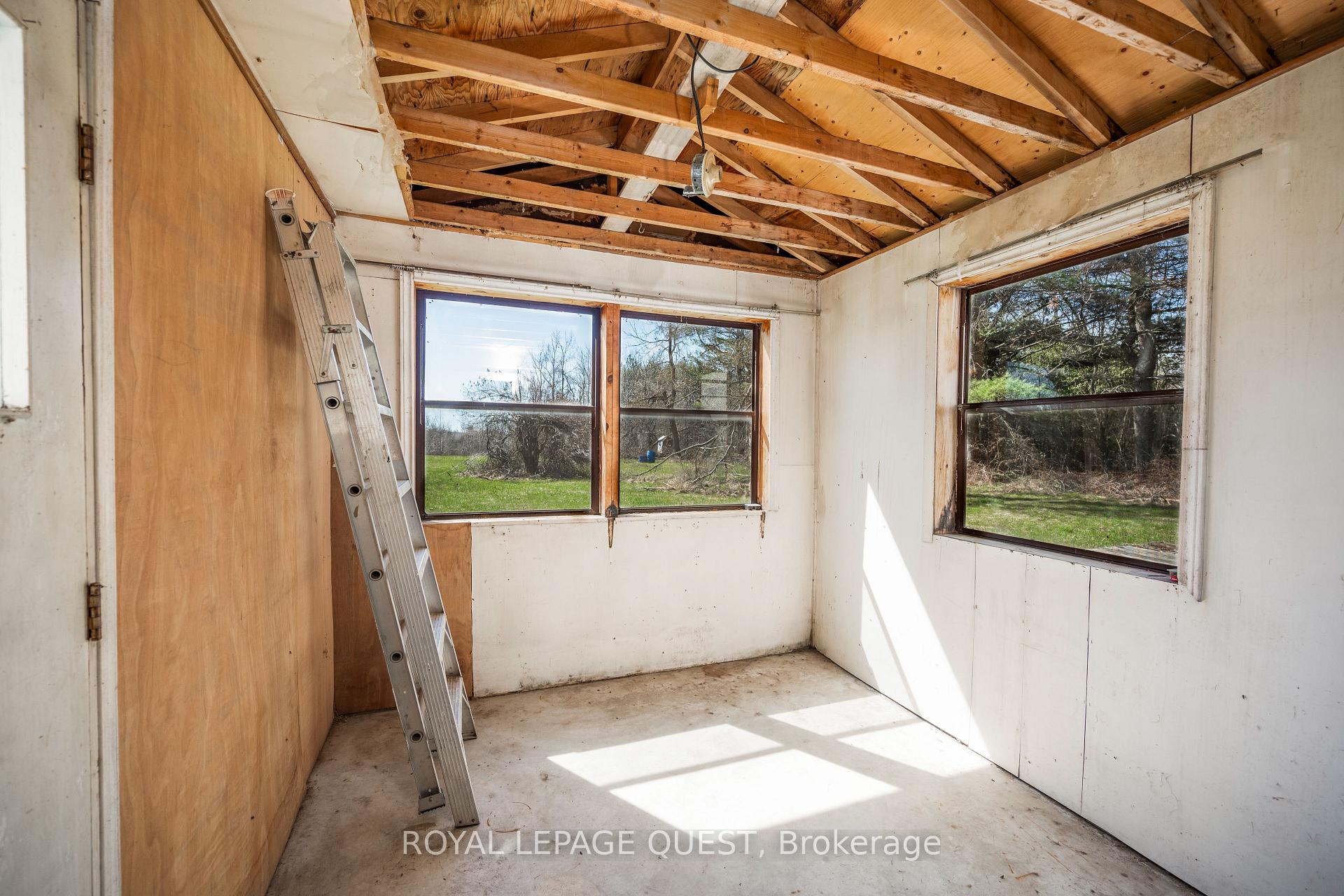 Photo 15 of 1860 B Thorah Concession 11, Brock, Beaverton — HOMEH