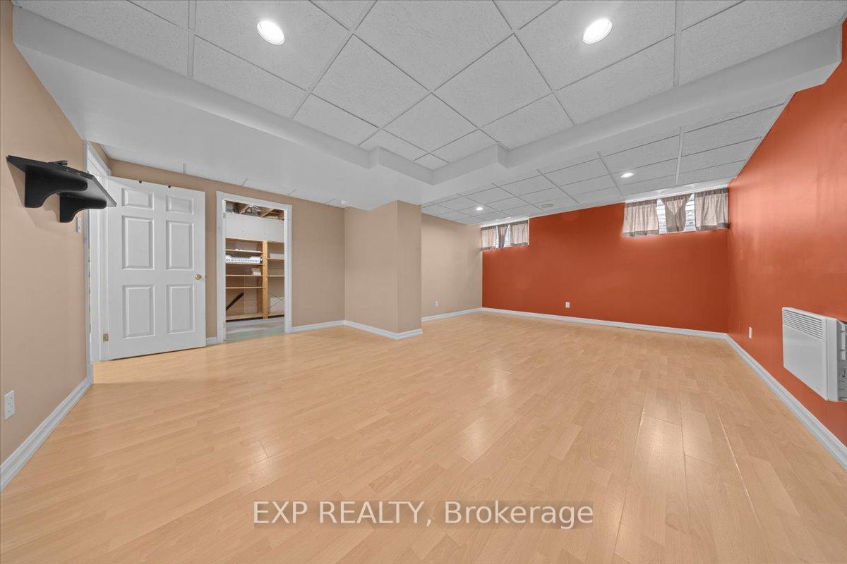 Photo 33 of 851 Beauregard Crescent, Ottawa, Fallingbrook/Ridgemount — HOMEH