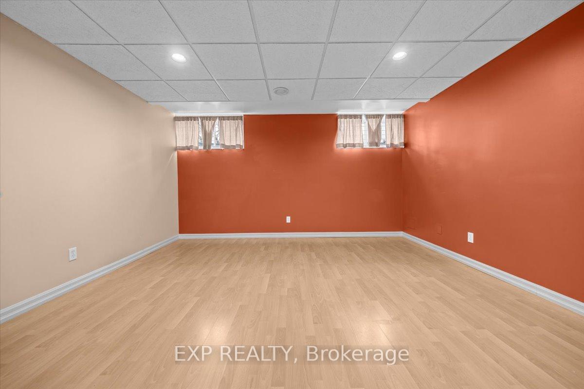 Photo 36 of 851 Beauregard Crescent, Ottawa, Fallingbrook/Ridgemount — HOMEH