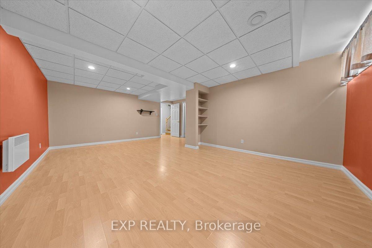 Photo 37 of 851 Beauregard Crescent, Ottawa, Fallingbrook/Ridgemount — HOMEH
