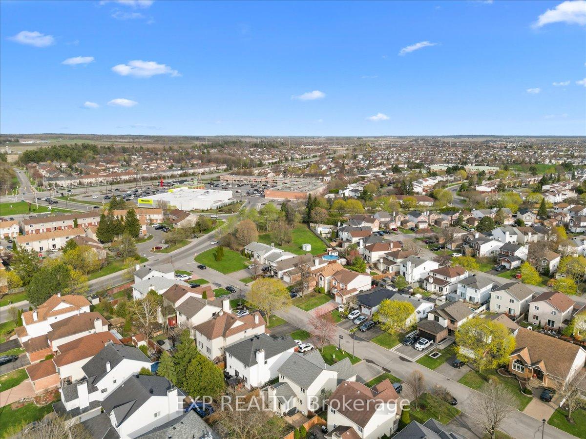 Photo 44 of 851 Beauregard Crescent, Ottawa, Fallingbrook/Ridgemount — HOMEH