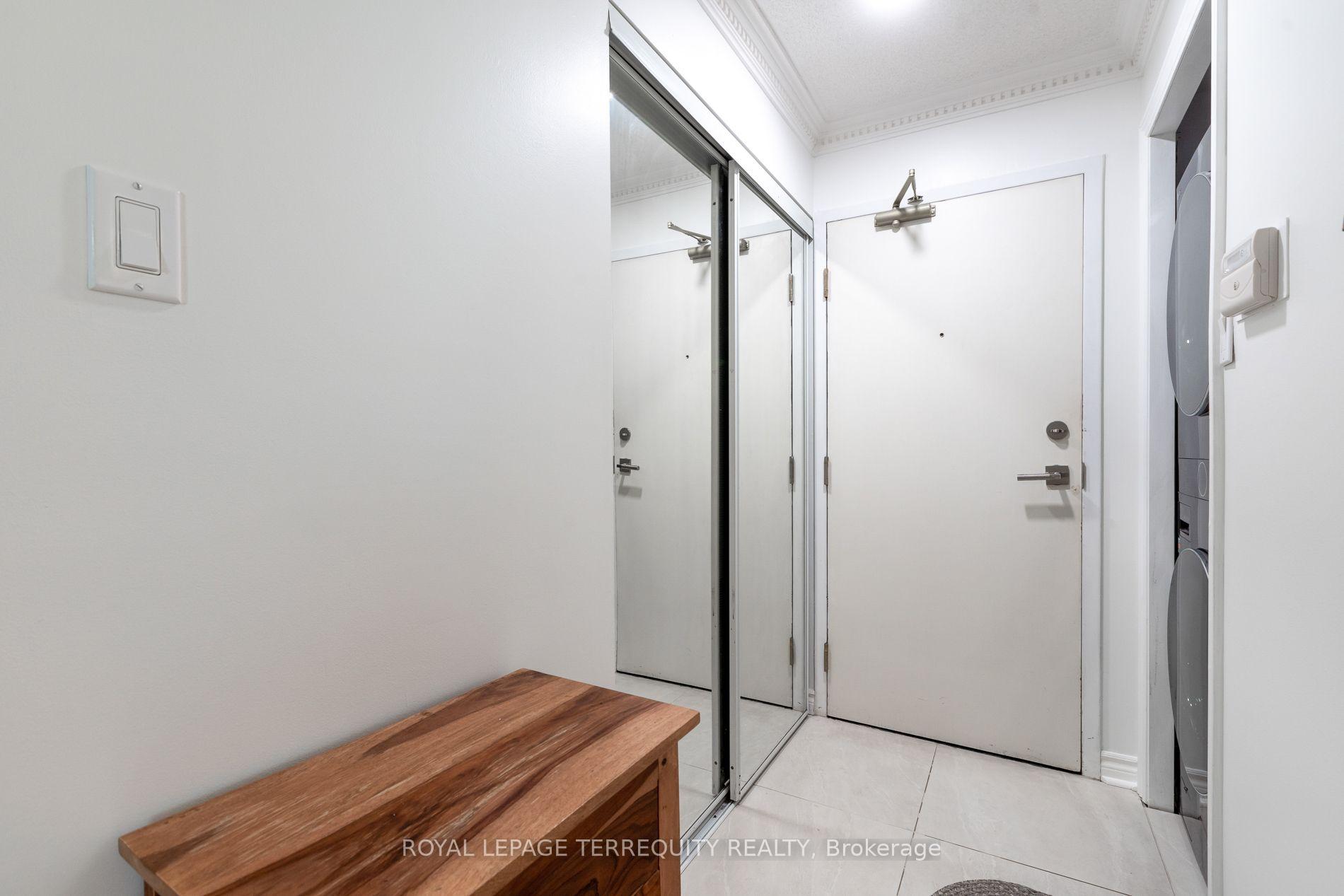 Photo 5 of Unit 513, 109 Front Street E, Toronto, Waterfront Communities — HOMEH