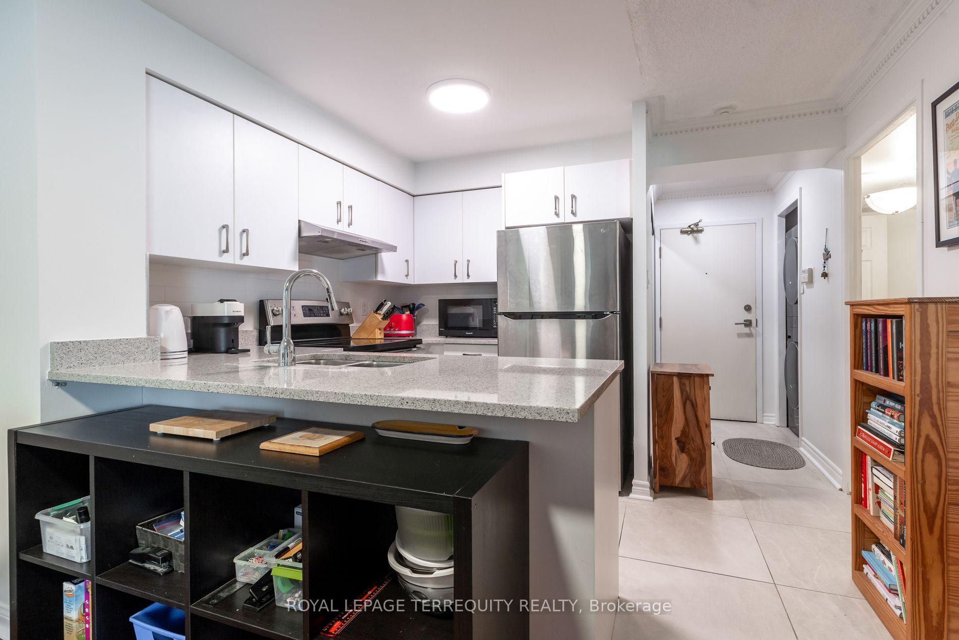 Photo 7 of Unit 513, 109 Front Street E, Toronto, Waterfront Communities — HOMEH