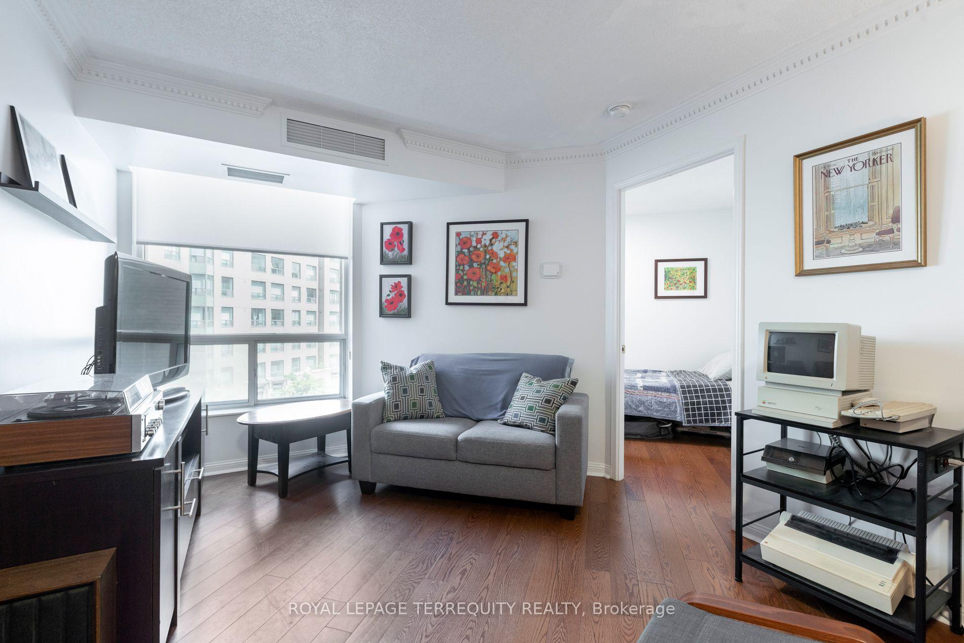 Photo 13 of Unit 513, 109 Front Street E, Toronto, Waterfront Communities — HOMEH