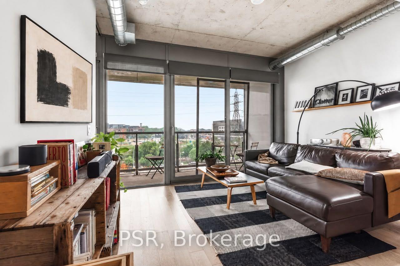 Photo 3 of Unit 508, 170 Bayview Avenue, Toronto, Waterfront Communities — HOMEH
