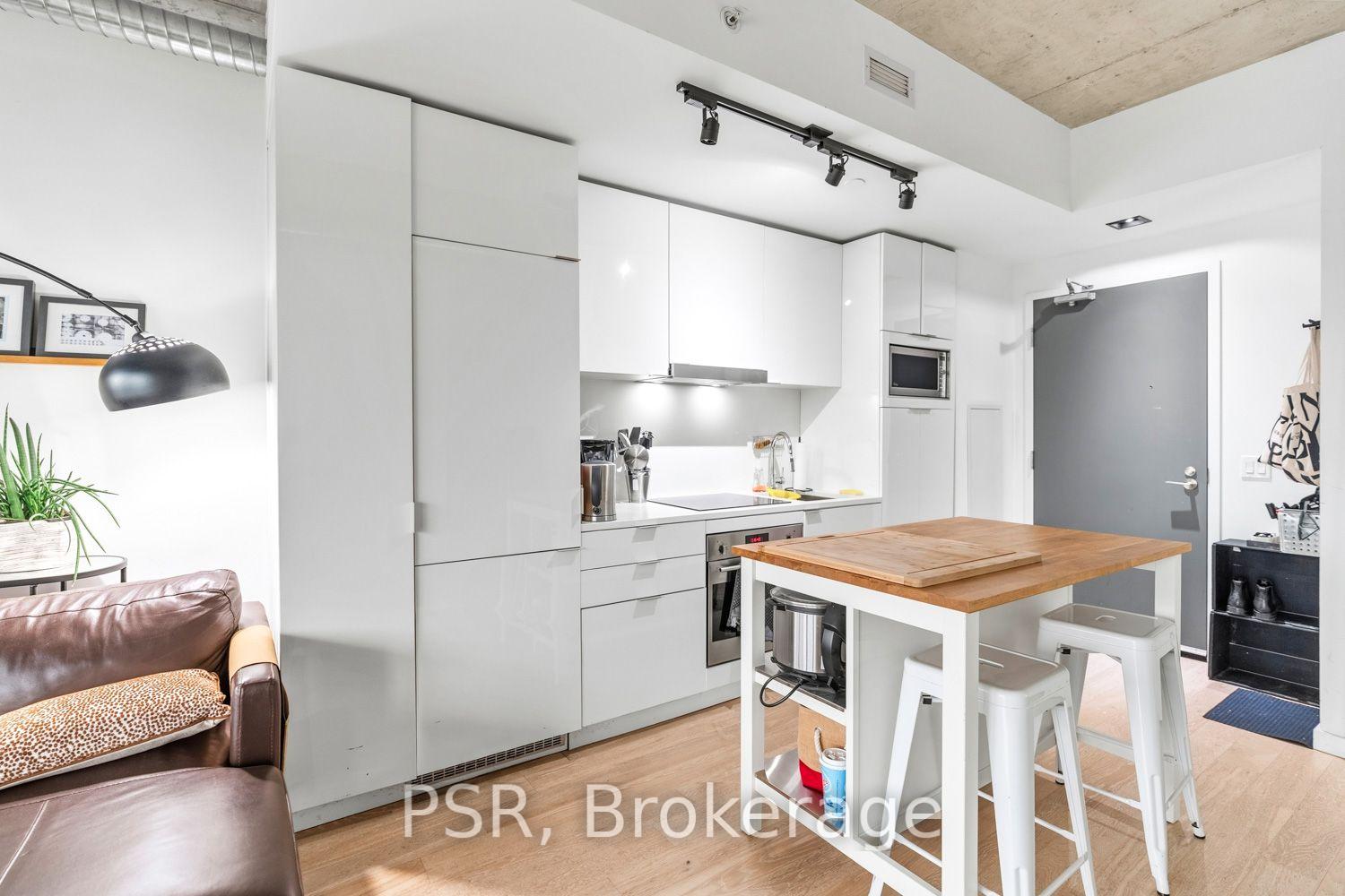 Photo 7 of Unit 508, 170 Bayview Avenue, Toronto, Waterfront Communities — HOMEH