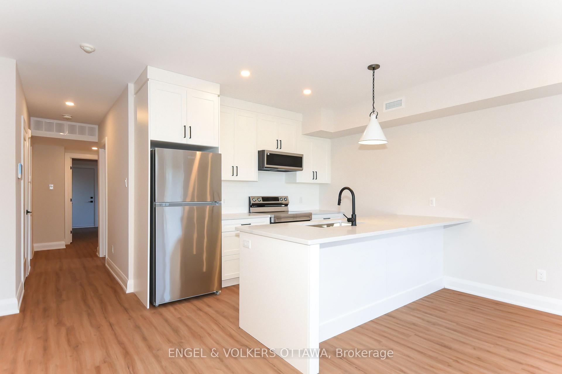 Photo 3 of Unit 6, 35 Monk Street, Ottawa, Glebe — HOMEH