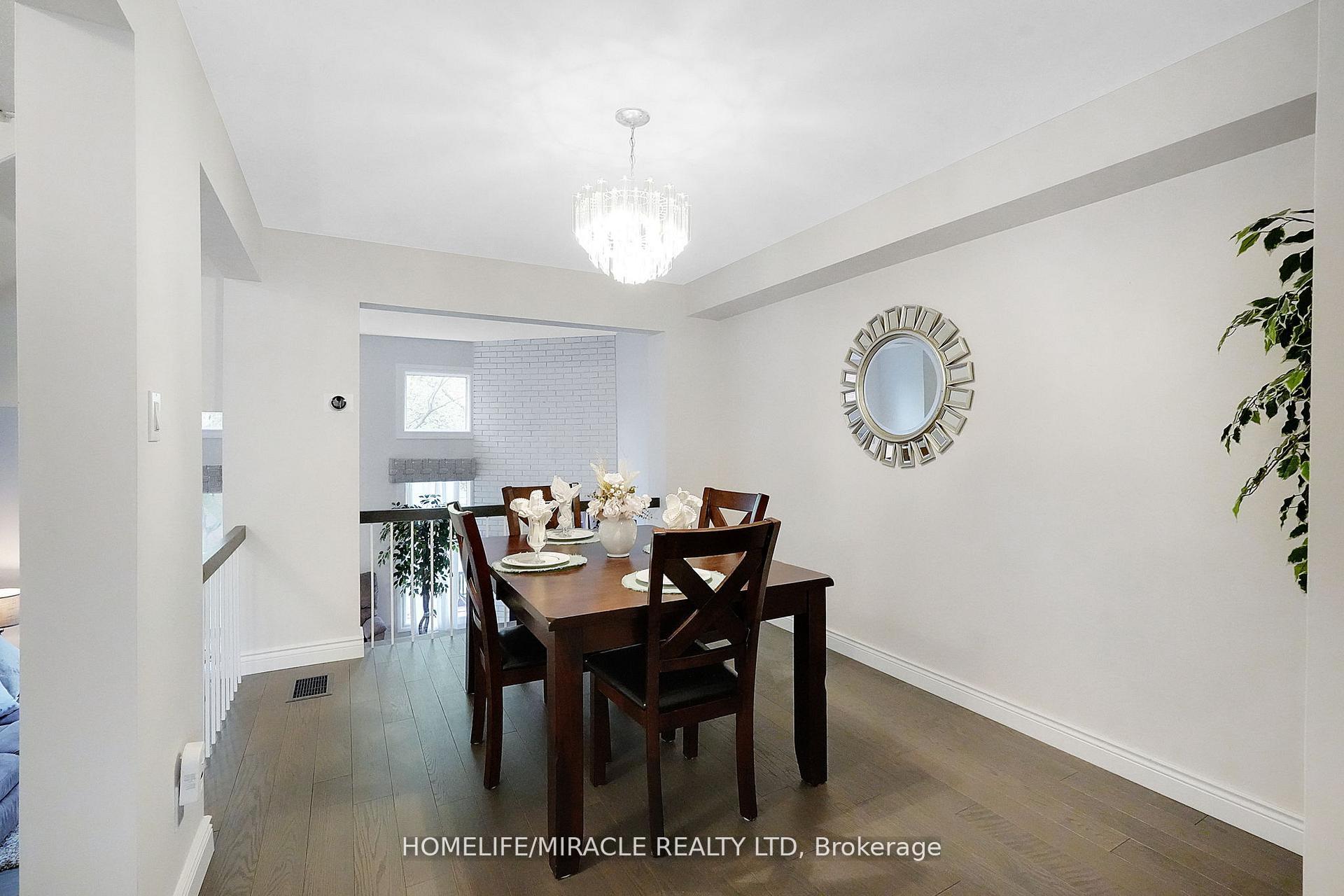 Photo 16 of Unit 32, 4165 Fieldgate Drive, Mississauga, Rathwood — HOMEH