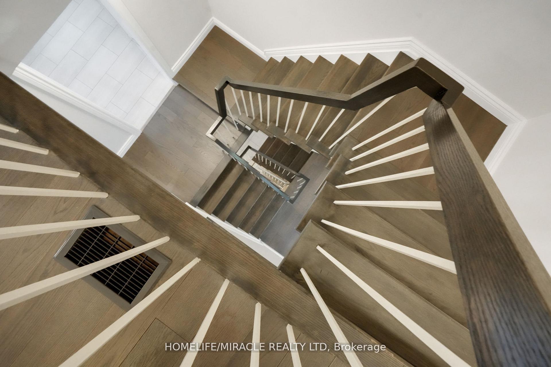 Photo 31 of Unit 32, 4165 Fieldgate Drive, Mississauga, Rathwood — HOMEH