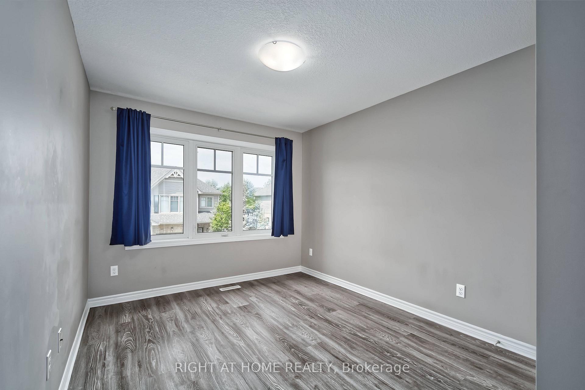 Photo 23 of Unit 97, 1924 Cedarhollow Boulevard, London, North D — HOMEH