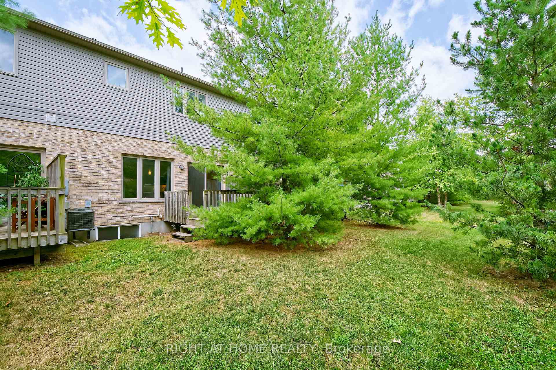 Photo 33 of Unit 97, 1924 Cedarhollow Boulevard, London, North D — HOMEH