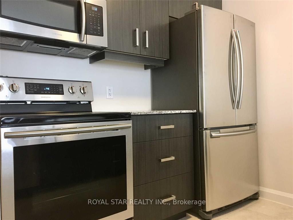 Photo 5 of Unit 4, 1169 Garner Road E, Hamilton, Ancaster — HOMEH