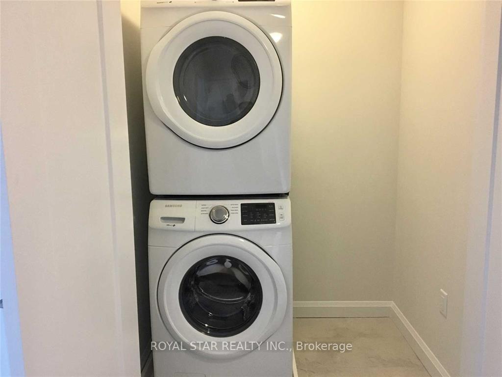 Photo 9 of Unit 4, 1169 Garner Road E, Hamilton, Ancaster — HOMEH